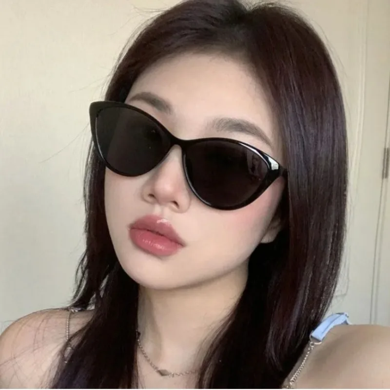 Heiße Koreanische Frauen Sonnenbrille Cat Eye Trend All-Match Brillen für Dame Anti-Uv Mode Brillen – Detail 2