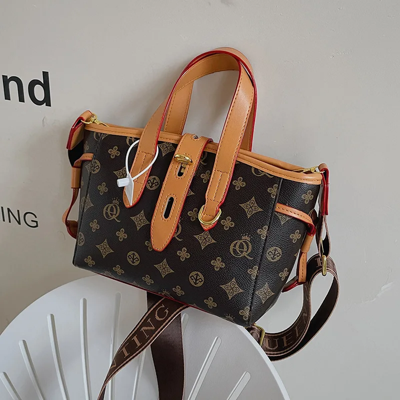 

2025 New Old Flower Printed Women's Bag Retro Wide Shoulder Strap Travel Commuter Handbag