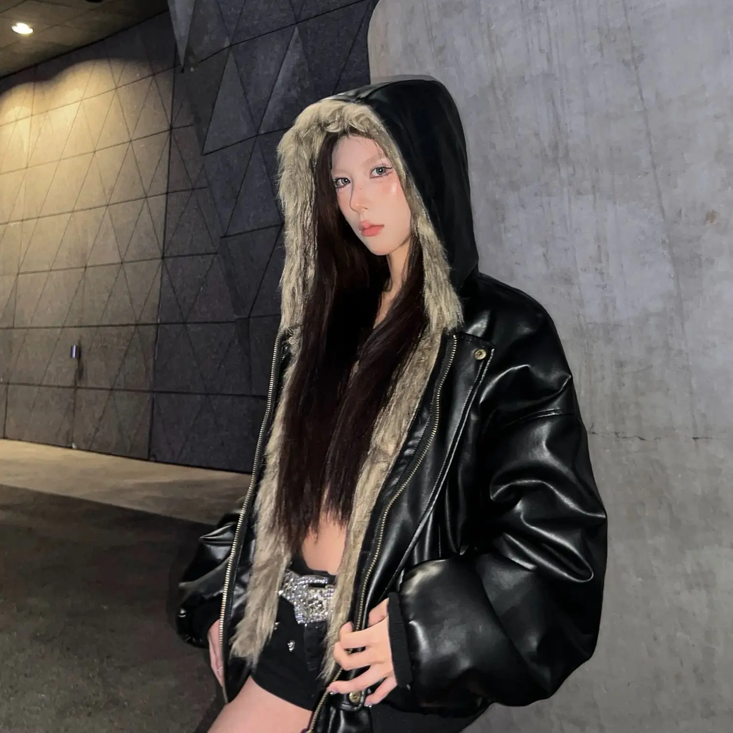 Thumbnail 3 - #11 Compare Mens Leather Coats Before You Buy