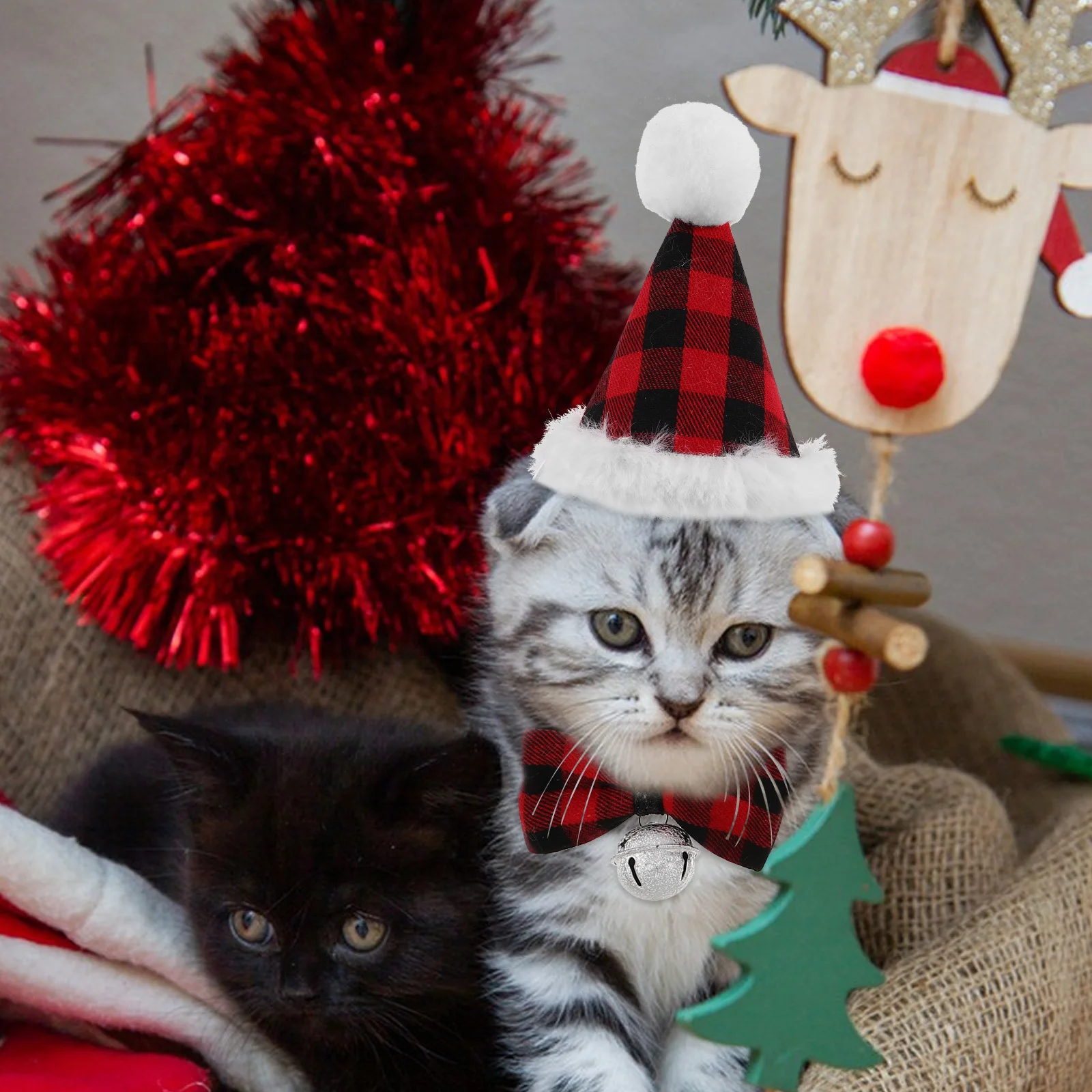 

2Sets Pet Christmas Decoration Festive Hat and Bow Tie for Small Dogs Cats Soft Comfortable Material Perfect Pet Party Favors