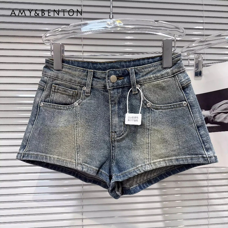 

Женские джинсовые шорты свободного кроя с металлическими заклепками, модный дизайн, весна-лето 2026, для стильных и дерзких девушек