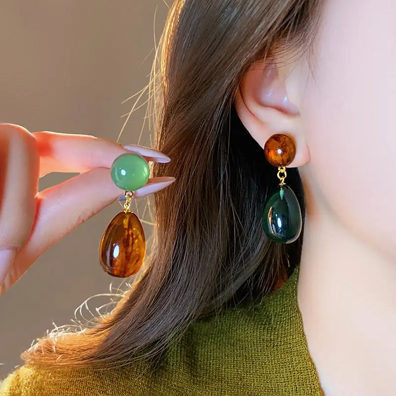 Vintage Geometric Circular Resin Earrings Water Droplet High-End and Light Luxury Jewelry Accessories Gifts for Women and Girls