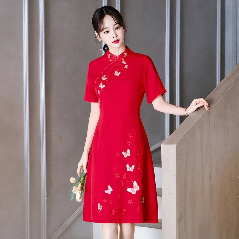 Retro Ethnic Style Chinese Traditional Qipao Dress Fashion Embroidered Improved Red Cheongsam CNY