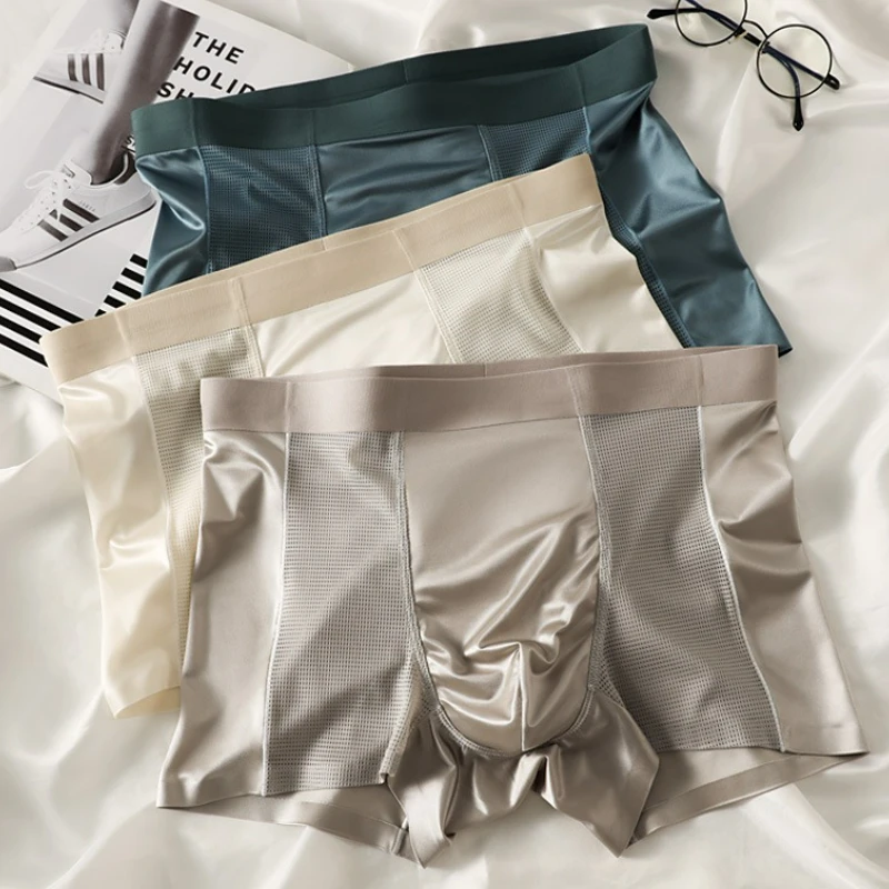 

Summer New Ice Silk Men's Boxer Shorts Breathable Seamless Comfortable Elastic Stretch Four-corner Underpants for Men New