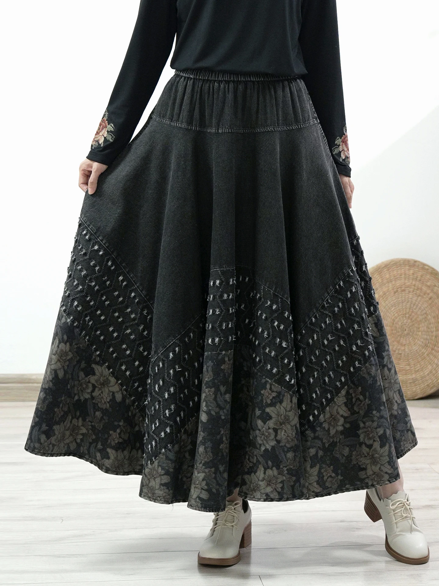 TIYIHAILEY Lange Maxi Frauen Elastische Taille Herbst Winter Denim Rock Dame Gedruckt A-Line Patchwork Dicke Schwarze Jeans 2025