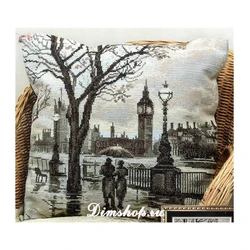 Cross Stitch Kit Scenic Rain in London Customizable Printed Cloth Handmade Material Kit