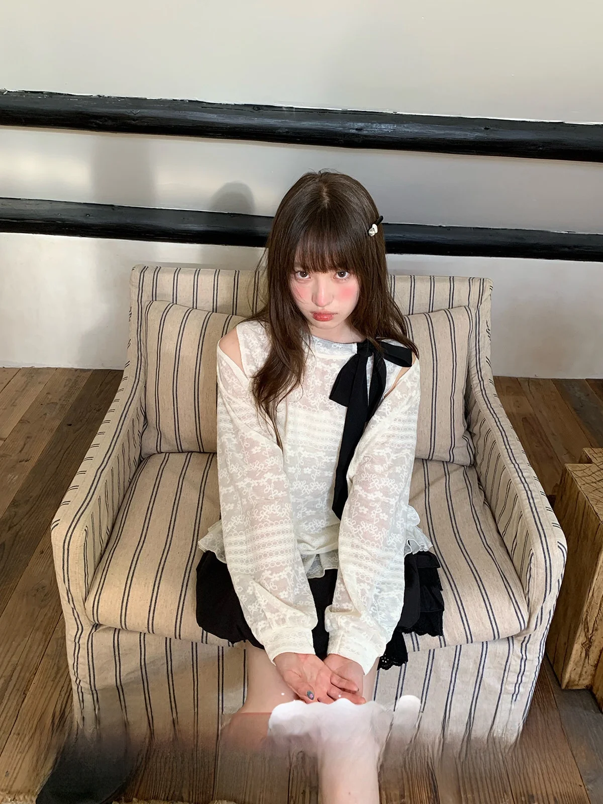 

Комплект из кружевного топа и брюк для женщин: свободный крой, повседневный стиль, длинный рукав, круглый вырез, смесь полиэстера, удобная осенняя одежда