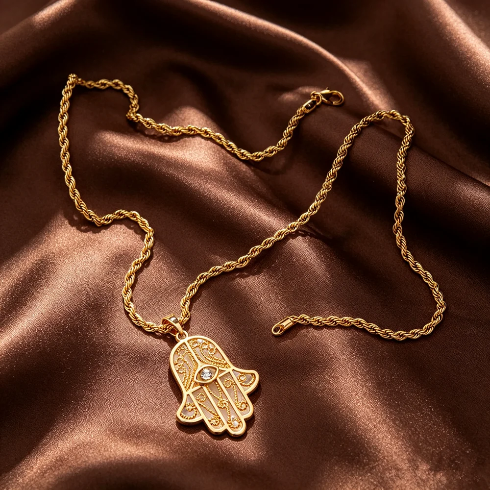 Arabian Fashion Pendant Necklace - Hollow Palm Shape - Suitable for Various Occasions. Moroccan Metal Accessories.