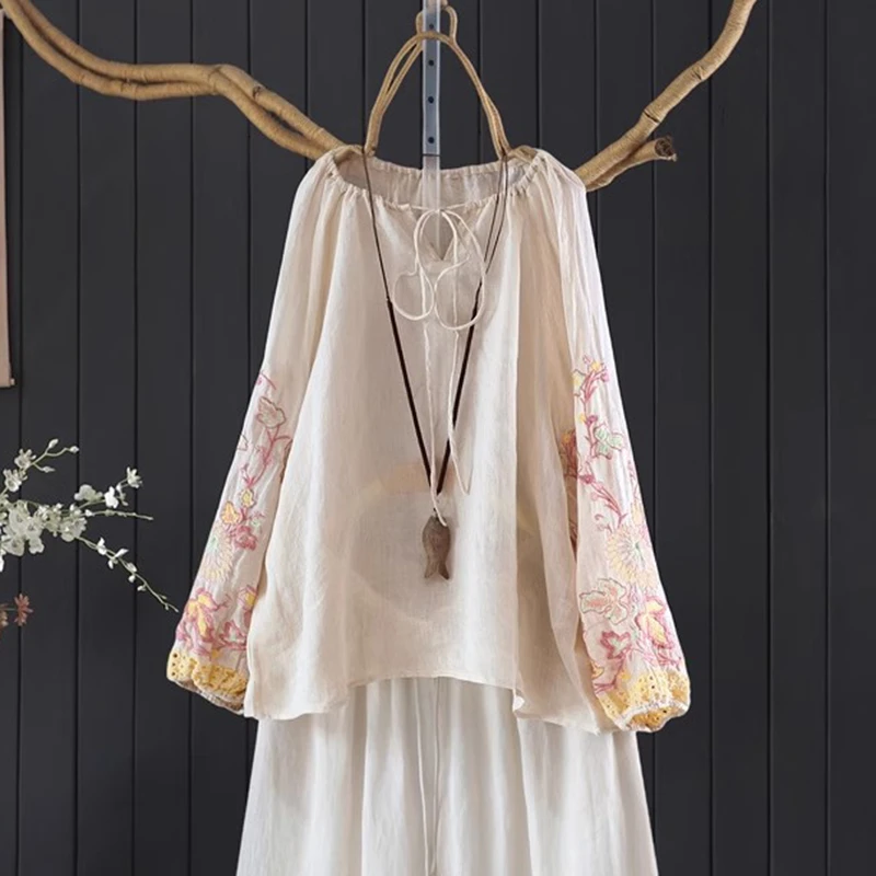 

High Quality Floral Embroidery Linen Blouses Women New Arrival 2025 Vintage Style O-neck Loose Feamle Casual Tops Shirts M1793