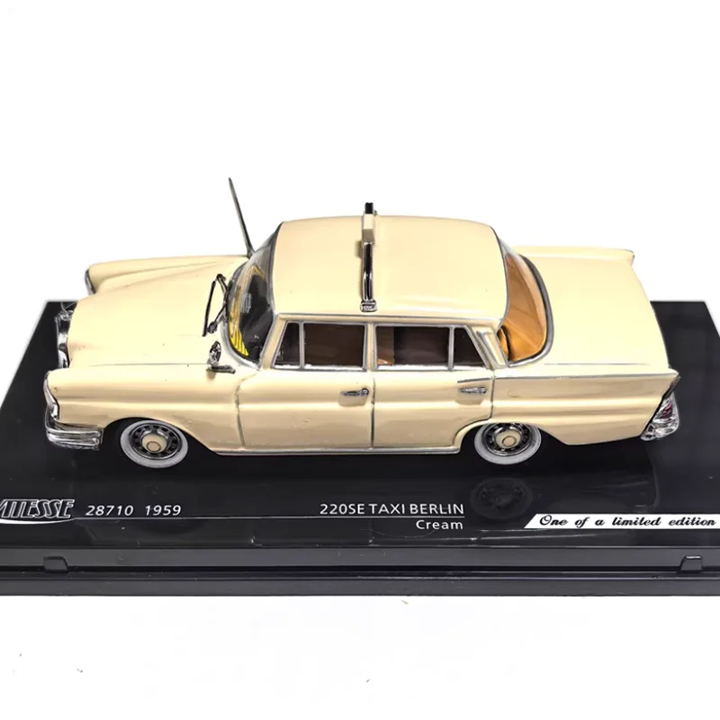 

Модель автомобиля VITESSE Diecast 1:43, 220SE 1959, такси, из сплава, имитация, коллекционная, декоративная, подарок для мальчика, для демонстрации (с дефектами покраски)