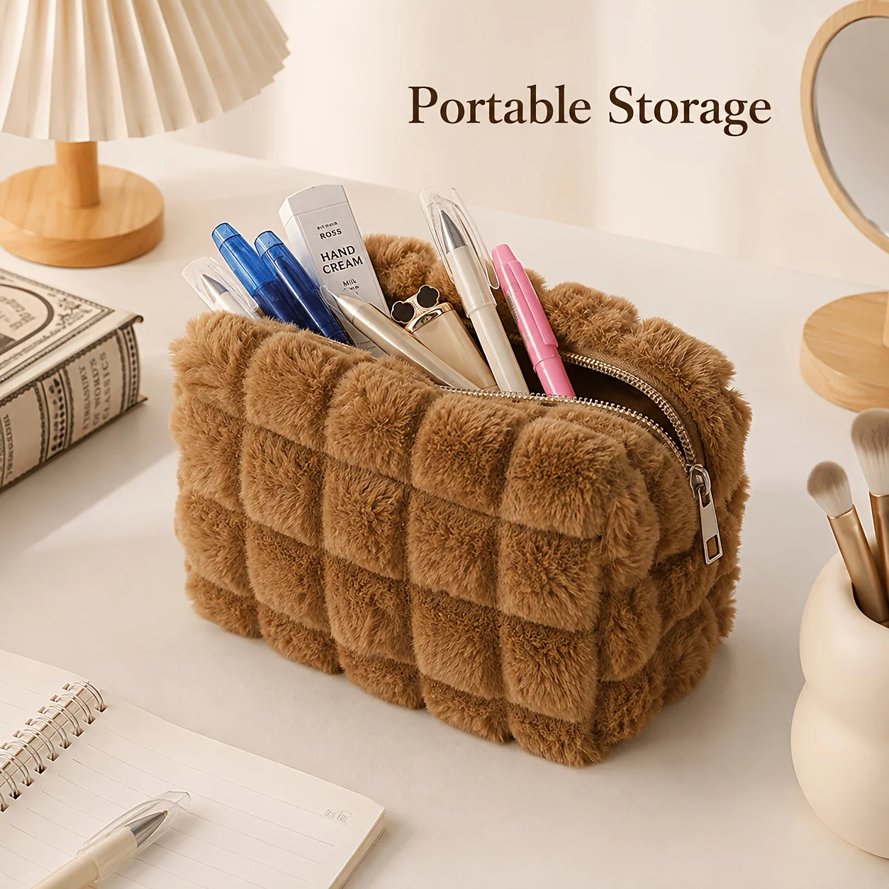 Plush Melard-Style Toiletry Bag That Can Hold Cosmetics, a High-Looking, Large-Capacity Embroidered Pencil Case