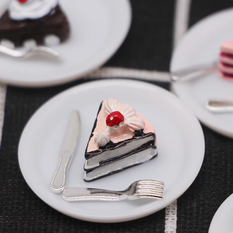 

1Set 1:12 Dollhouse Miniature Fruit Cake Fork with Tray Chocolate Cake Food Tableware Model Kitchen Decor Toy