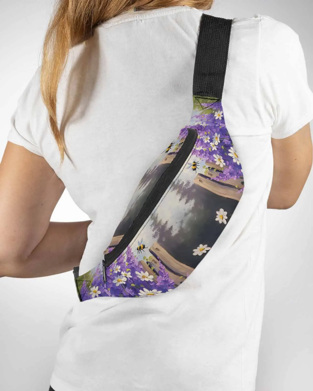 

Oil Painting Purple Lavender Daisy Garden Bees Men Women Waist Bag Fanny Pack Belt Bag Wallet Pouch Waterproof Banana Hip Bags