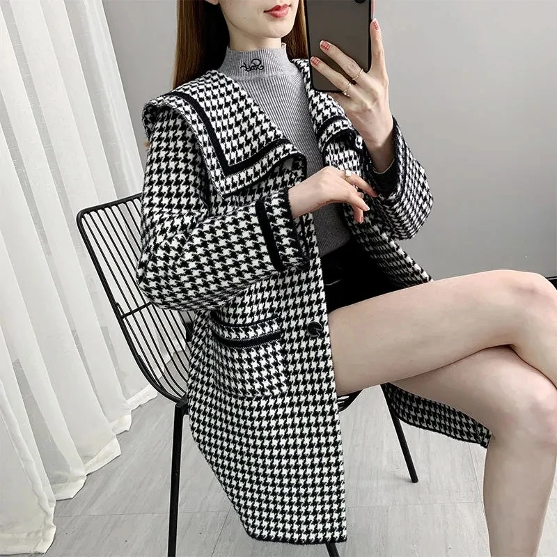 

2022 Autumn Imitation Mink Velvet Long Sweater Women Cardigan Jacket Loose Thick Plaid Woolen Blend Coat Femael Knitted Outwear