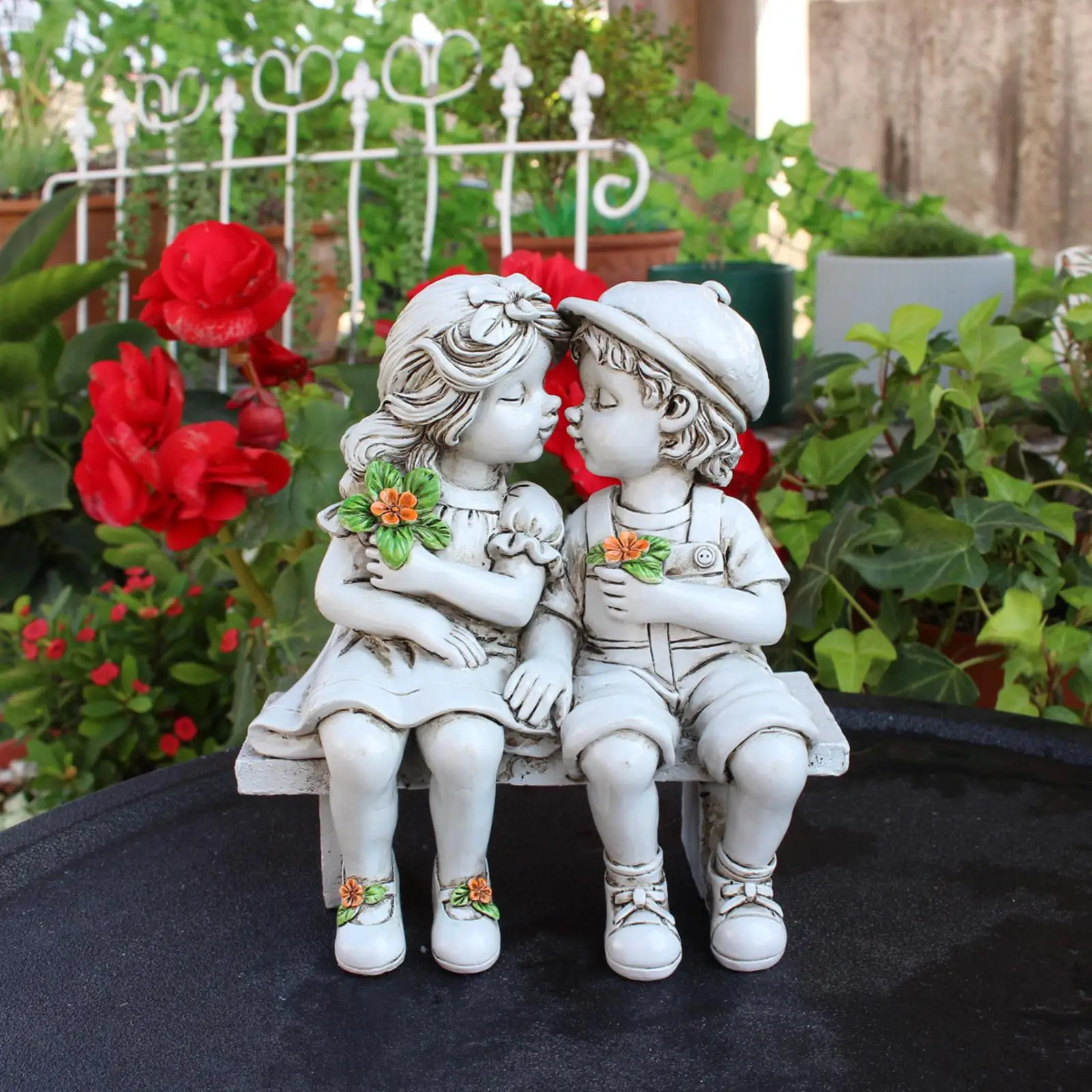 Boy and Girl Kissing Statue Outdoor Sculpture Decor Crafts Creative Sitting on Bench for Home Holiday Farmhouse Cafe Tabletop