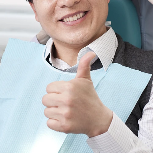 Imagen 2 del producto 100 Uds. Baberos dentales hojas desechables impermeables almohadilla limpia para tatuajes con cubierta de mesa de cuerda servilletas accesorios de tatuaje higiene bucal