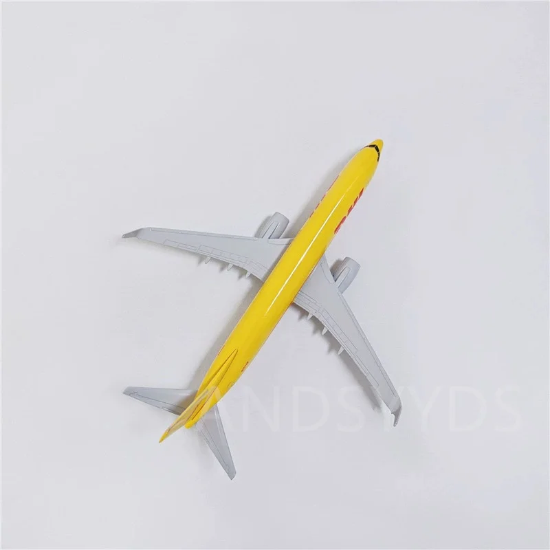 20 سنتيمتر نموذج طائرة B737 DHL البضائع طيران المعادن مقياس الطائرات دييكاست طائرة لعب للأطفال تجميع هدية مع معدات الهبوط