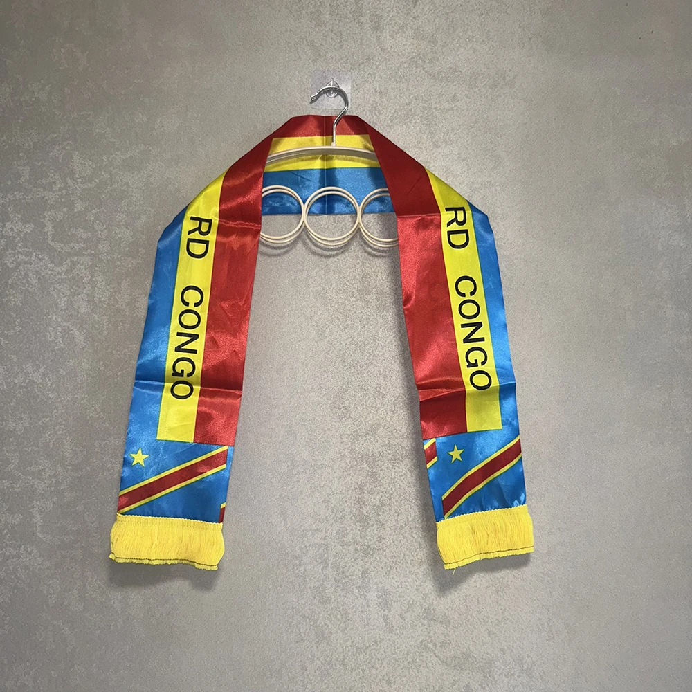 Écharpe Congo 14x135cm, imprimée double face, en satin, avec pompons, idéale pour la Coupe de Football 2026, les sports et les événements