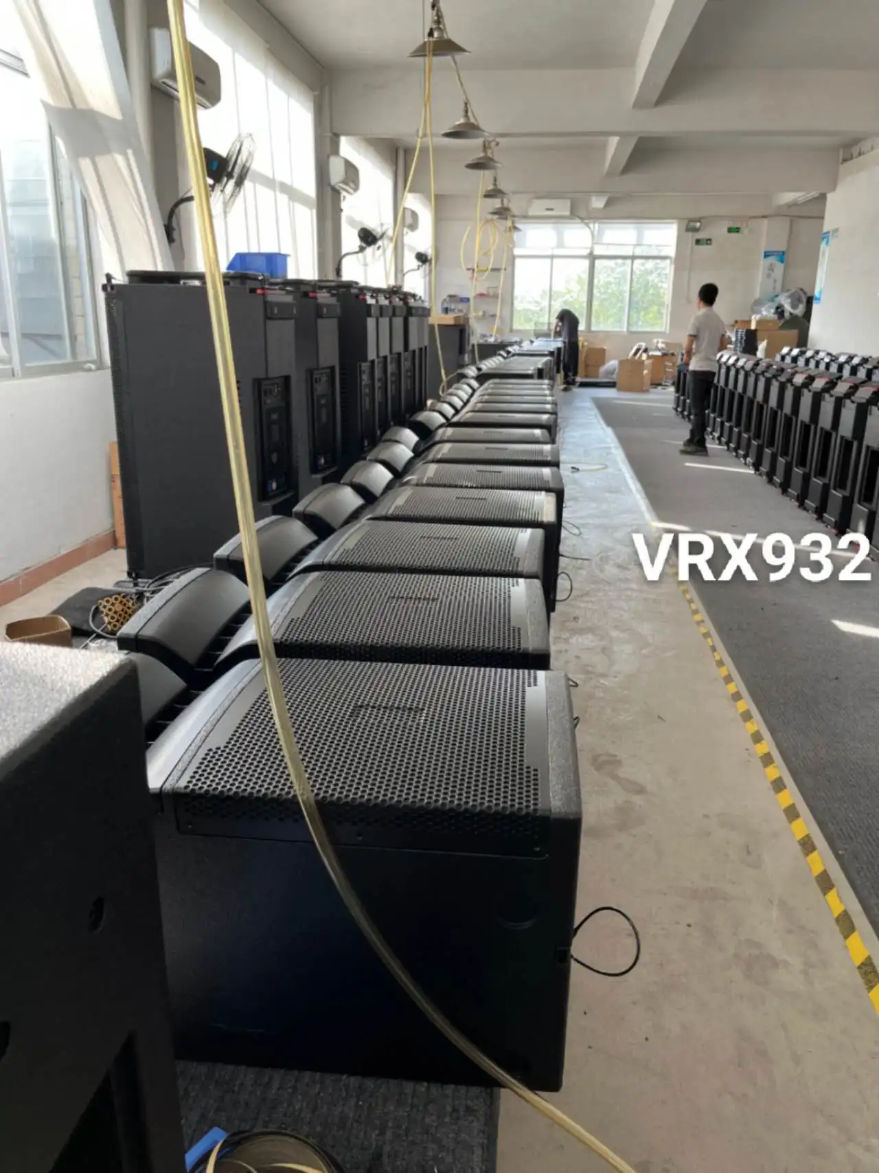 Sonido المهنية الصوت 12 بوصة VRX9932 2-Way Active Line Array Pa نظام مكبر الصوت المهنية لصوت الحفل في الهواء الطلق