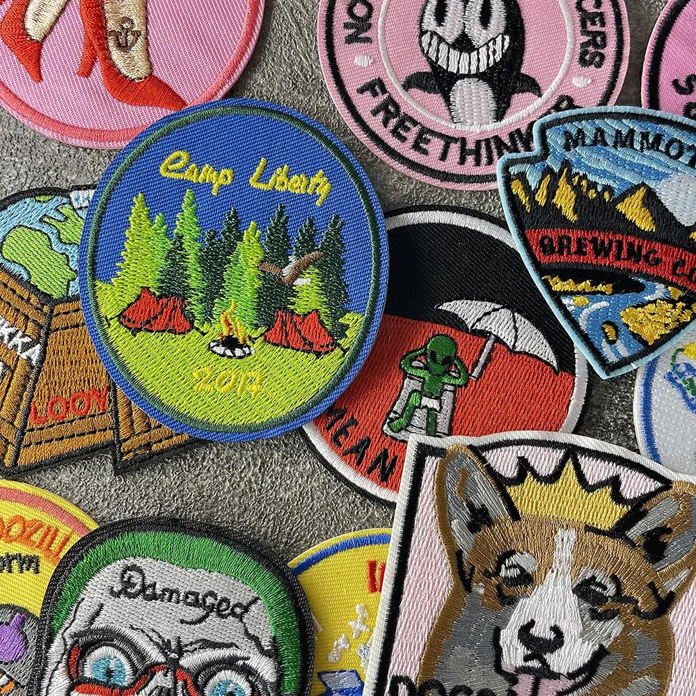 DOG Alien UFO Camping Iron on Patches for Clothing Embroidered Sewing Applique Repair Damage Decoration Modify Patch