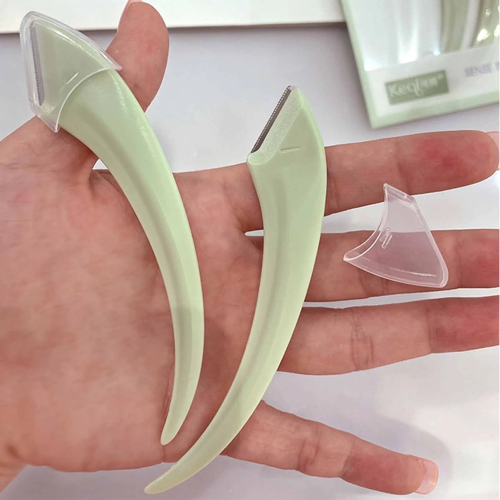 2pcs/set Safety Eyebrow Razors Shaper Durable Stainless Steel Eyebrow Trimmer Blade For Eyebrow Face Hair Shaving Cosmetic Tools