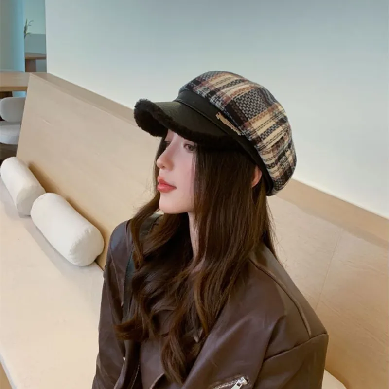 Winter Travel Women Cold-proof Octagonal Hat Vintage Checked Lamb Fleece Newsboy Cap Autumn Female Versatile Woolen Beret