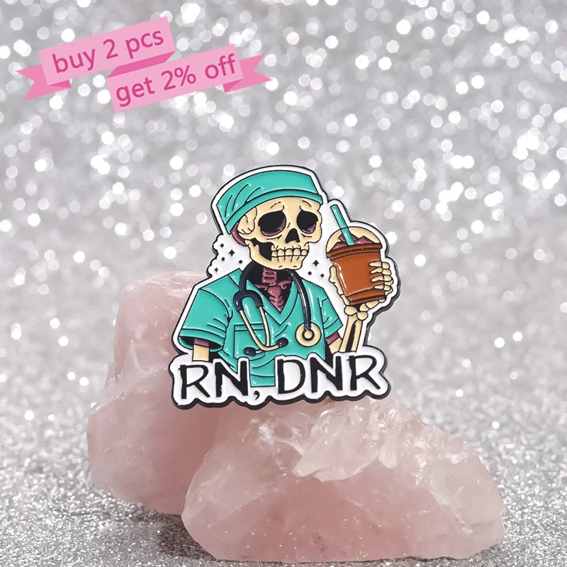 Skeleton Doctor Enamel Pins Custom RN,DNR Doctor Surgical Gown Stethoscope Brooches Lapel Badges Punk Jewelry Gift for Friends