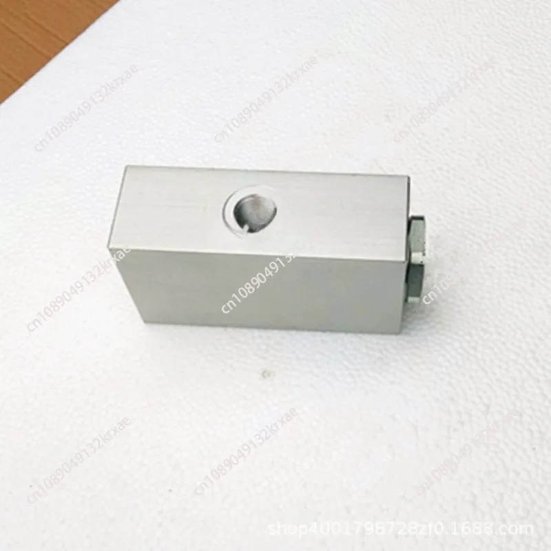 Hydraulic diversion valve Two-way cylinder hydraulic balance valve Four-cylinder synchronous valve