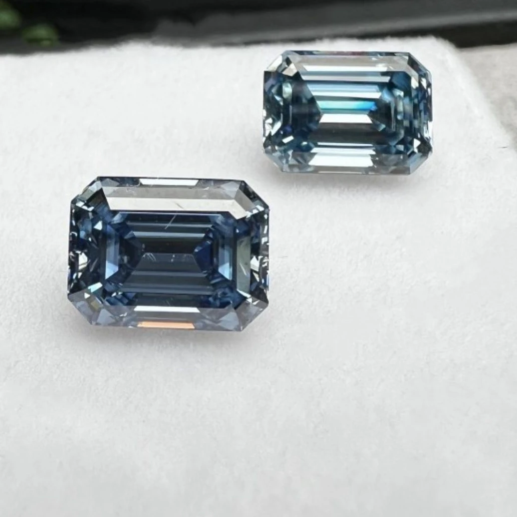 

5mmX7mm/1.0ct Emerald Cut Blue VVS1 Moissanite For Fine Jewelry Making
