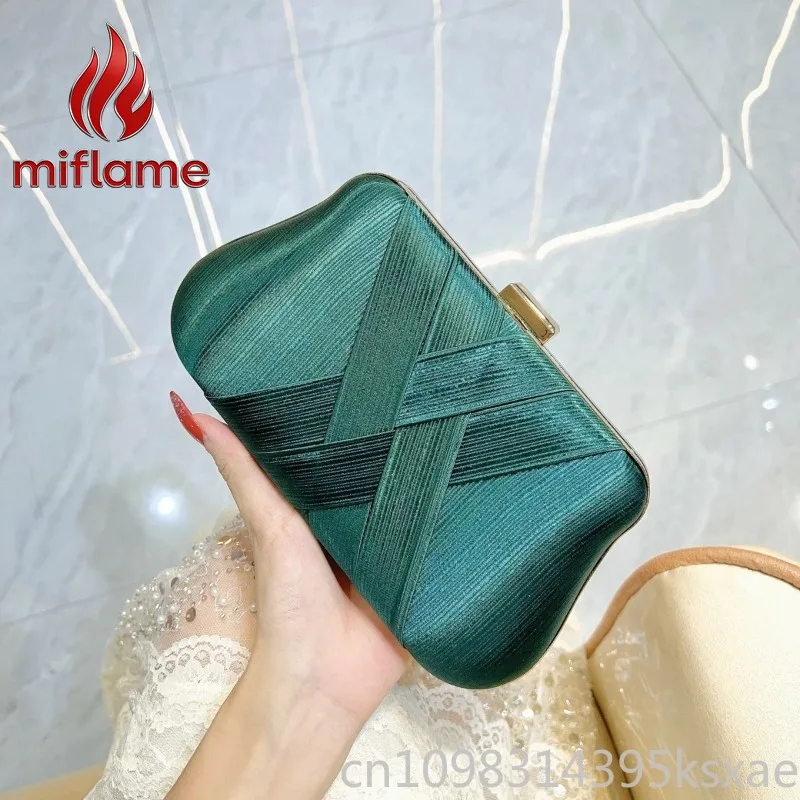 Woven Pleated Satin Evening Clutch Bag Formal Party Banquet Purse for Dress Wedding Gala Elegant Luxury Vintage