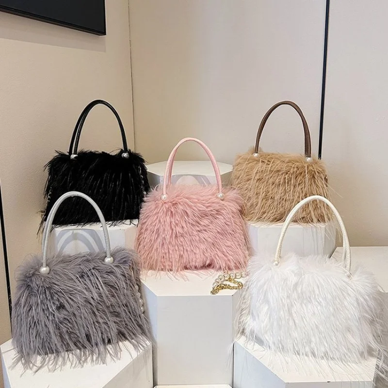 

Famous Designer Leather Women's Shoulder Bag Luxury Brand Trendy Classic Classy Craftwork Elegant Vintage Daily Bag​