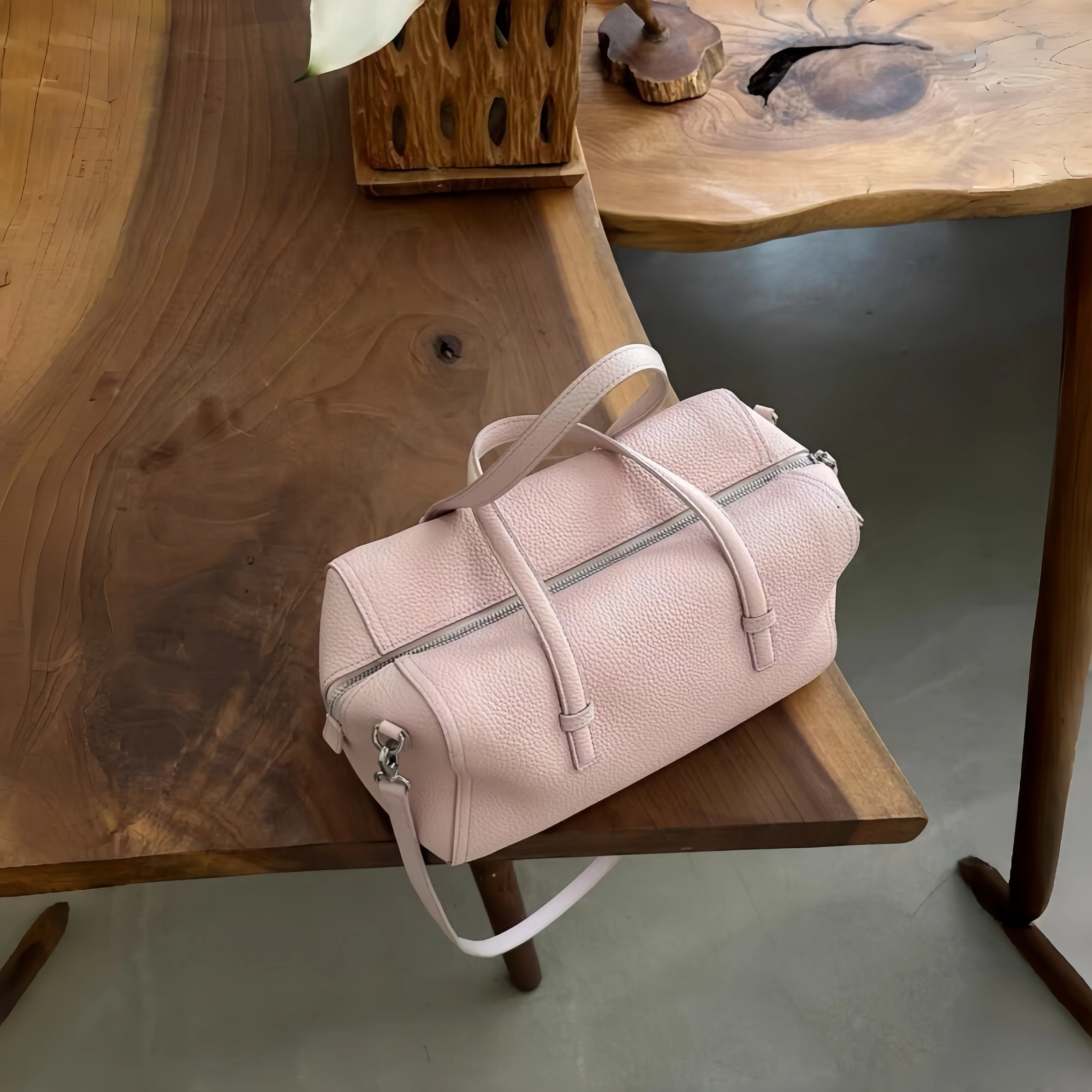 Korean Retro Style Handbag 2026 New Style High-End Large Capacity Boston Style Commuter Bag Shoulder Bag Crossbody Bag