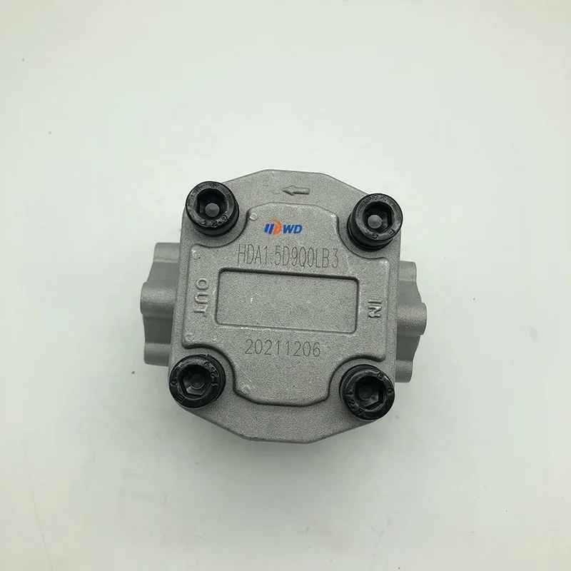 Replacement Oil Hydraulic Pump 66621-3610-2 67211-7610-2 67211-7610-0 for Kubota B7000 B7100 Z650 Tractor L1802 L1802DT