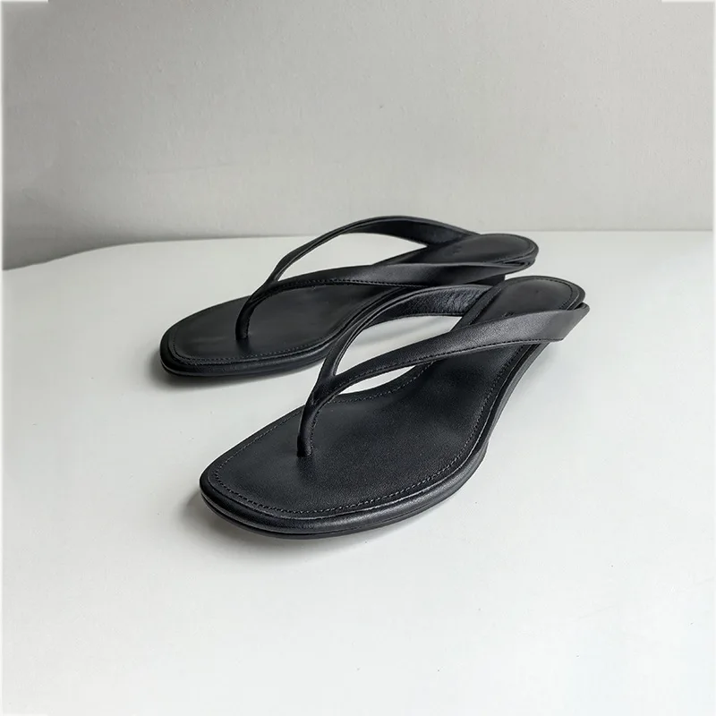 Minimalist Women Low Heel Thong Flip Flops Sheepskin Summer Beach Outdoor Casual Sandals Ladies Daily Wear Slippers - view 4