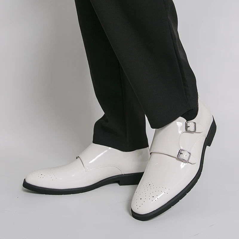 

Luxury Brand Men's Comfortable Pointed Buckle Banquet Leather Shoes Spring New Men Fashionable Breathable Business Oxford Shoes