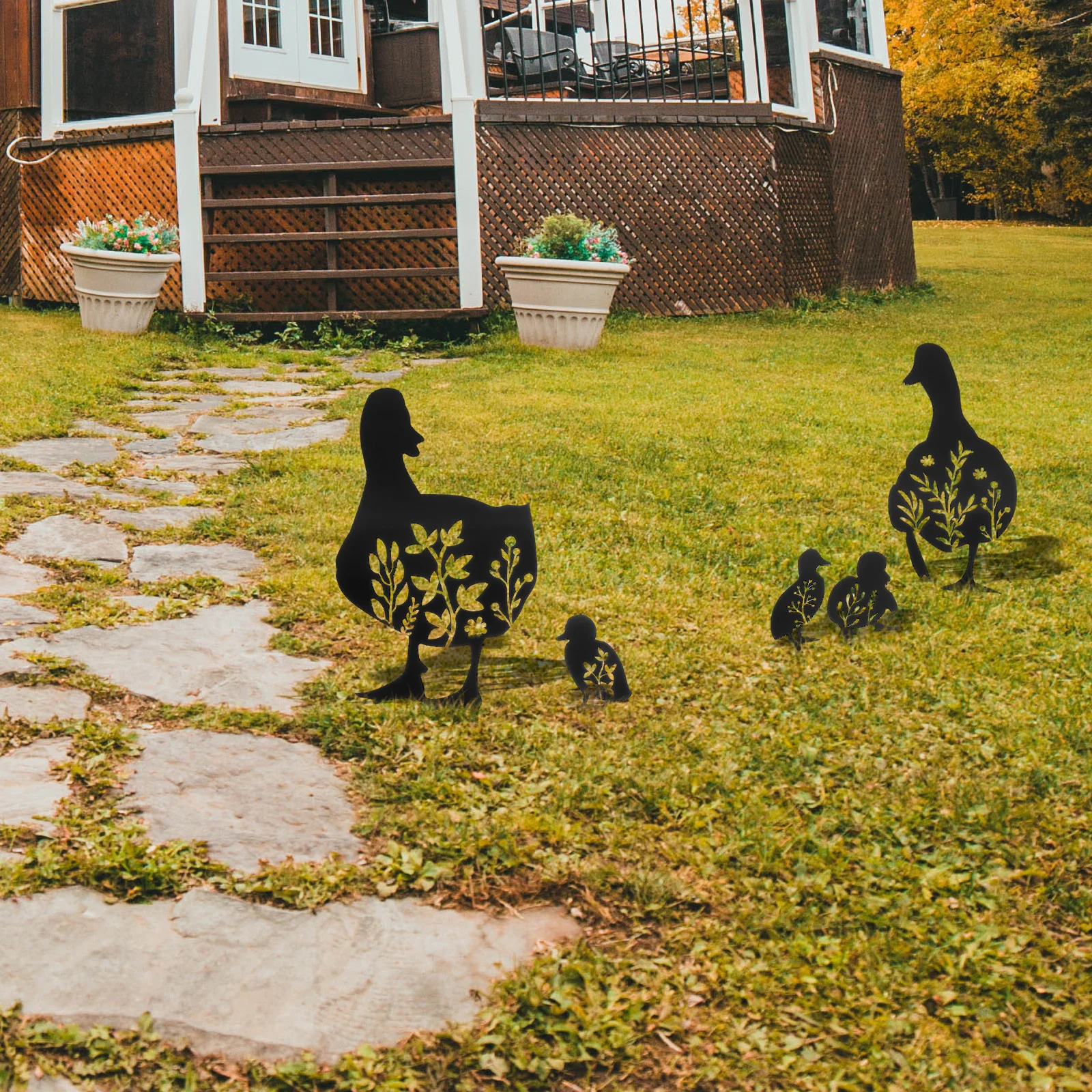 

5pcs Garden Acrylic Stakes Yard Decorations For Outdoor Lawn Courtyard Park Decoration Simulation Insert Animal Stake