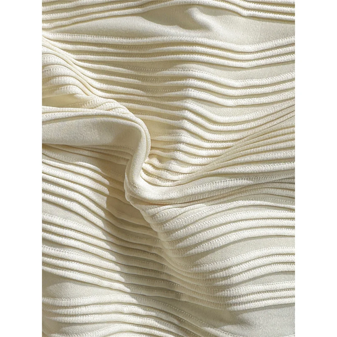 Gefalteter, farbenfroher Badeanzug mit Bügeln und Perlen für Damen, einteiliger Badeanzug, Monokini mit hohem Beinausschnitt, Badebekleidung, Badeanzug, Modell V8301. – Detail 13