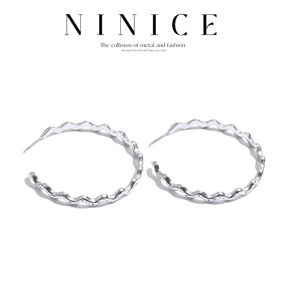 NiNice Edelstahl-Ohrringe für alle Gelegenheiten, täglich, vielseitig, C-Form, geometrisch, stilvoller Schmuck, antiallergisch