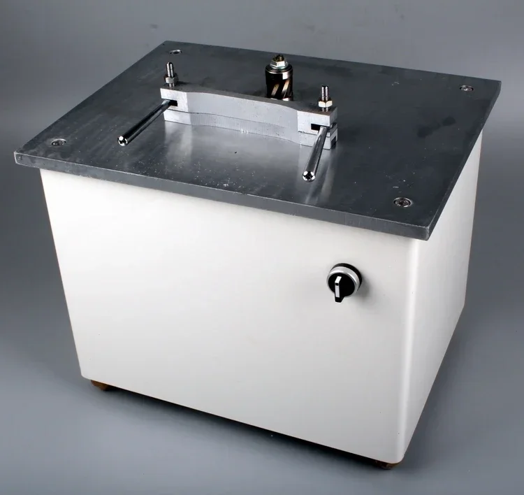 

Прототип гантелей, электрическая фреза, подготовка образцов, формованный пластиковый лист, испытание на растяжение труб ▼