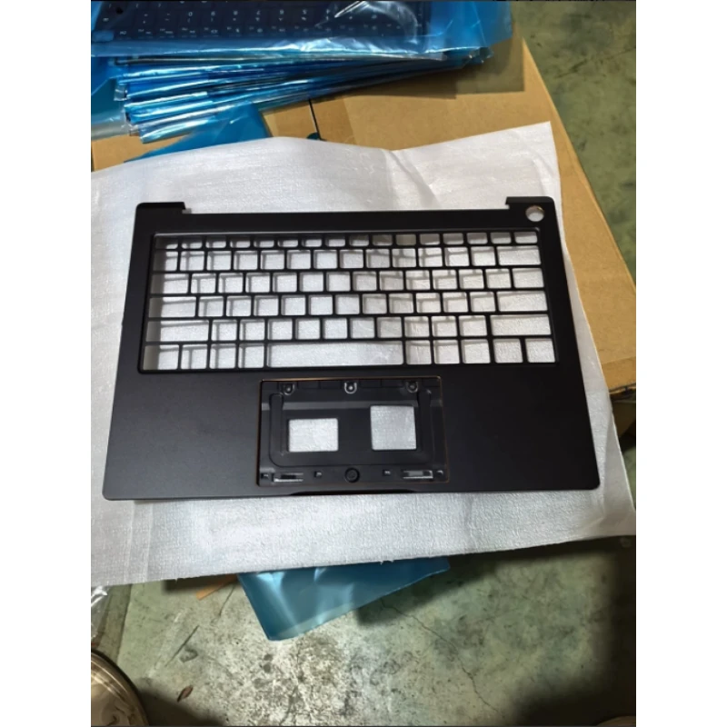 

Для Thunderobot 911 ThunderBook T-Book Pro14: крышка C-панели (пальмрест)