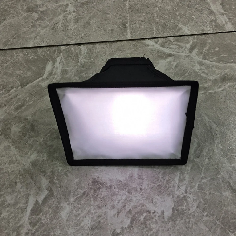 

Soft Flash Diffuser Portable Foldable Softbox 15x17cm Photography Video Light Cover Anti-Skid Reflective Fabric Diffuser