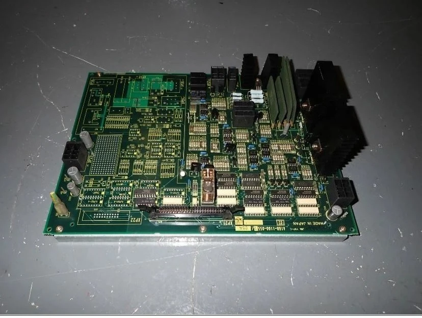 A16B-1100-0551 For FANUC A16B-1100-0551 Drive Board Circuit Board Used