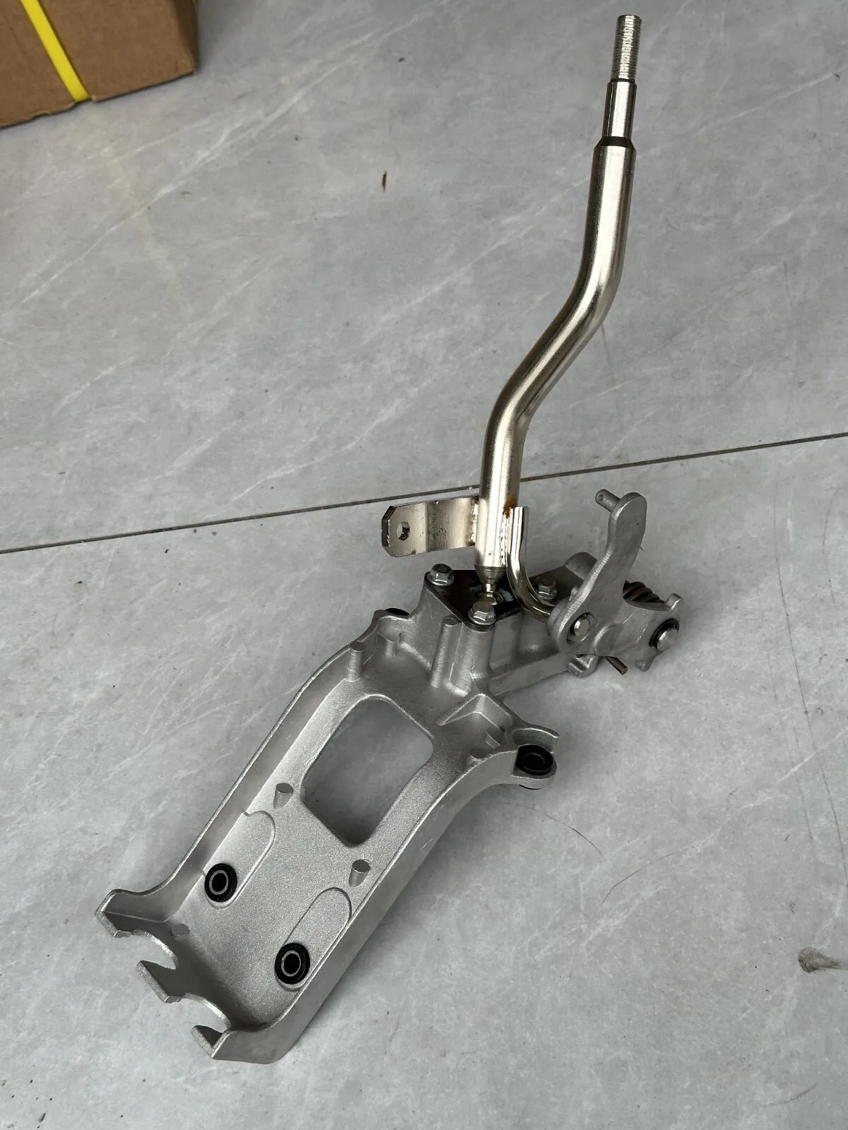 

FOR HINO 500 RANGER TRUCK GEAR LEVER SEAT