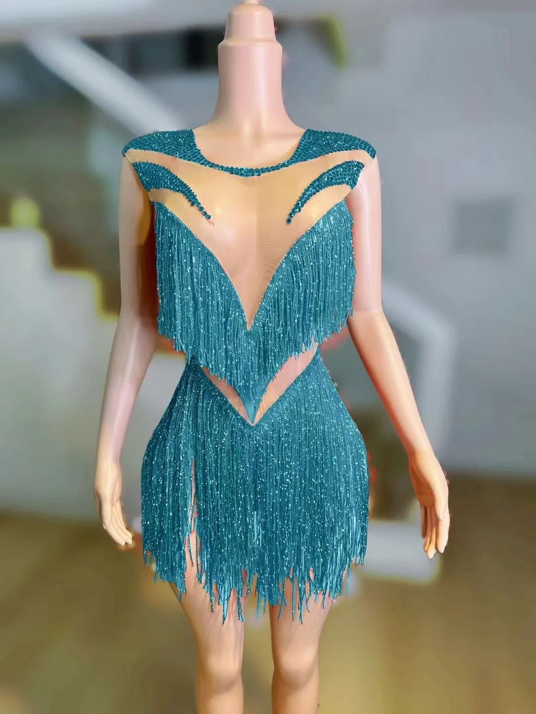 เสื้อผ้าการแสดง เสื้อผ้าวันเกิด แขนกุด กระโปรงสั้นตาข่าย โปร่งใส ชุดปาร์ตี้ไนท์คลับ Shining Stage