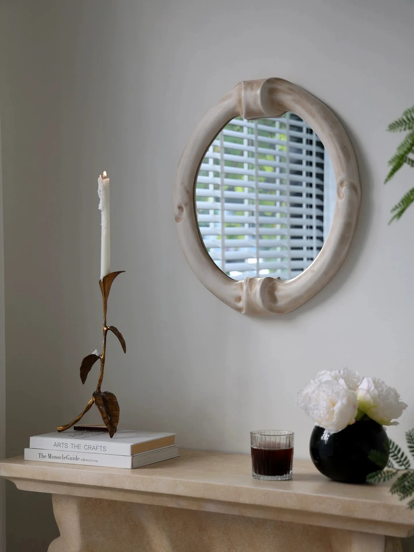 Creative Artistic Design Living Room Wall Decoration Makeup Mirror Handmade Distressed Retro Style Wall-Mounted Vanity Mirror
