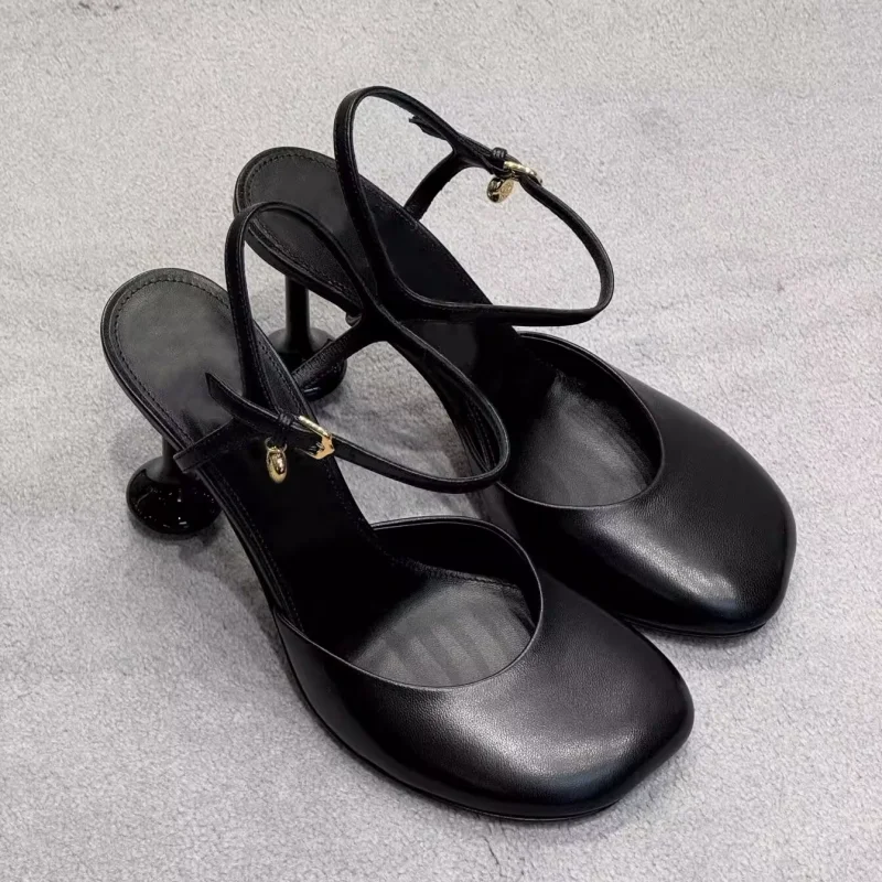 جولة الجبهة حزام الظهر عالية الكعب مصمم الأزياء النساء أحذية فاخرة تألق حجر الراين صنادل عالية الكعب الجدة النساء الأحذية #1