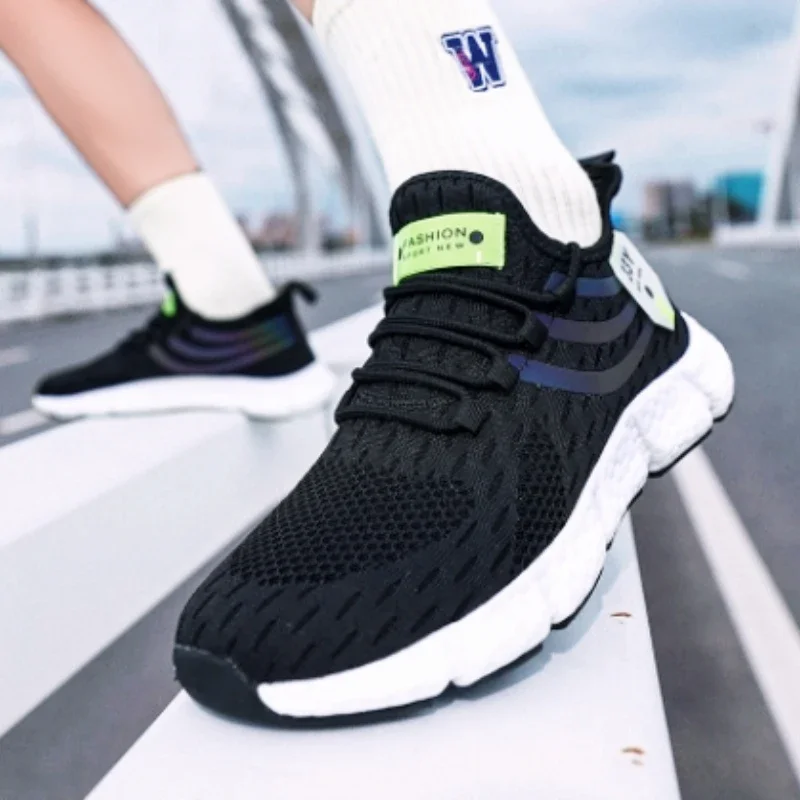 Men's Sports Running Shoes 2024 New Black Casual Outdoor Breathable Mesh Fabric Women's Lightweight Shock-absorbing Tennis Ball