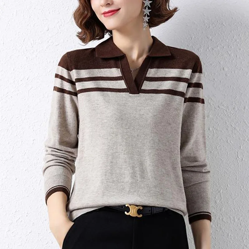 New Autumn Fashion Loose Versatile Polo Polo Polo Collar Panel Contrast Color Temperament Women\'s Knitted Long Sleeve Sweater