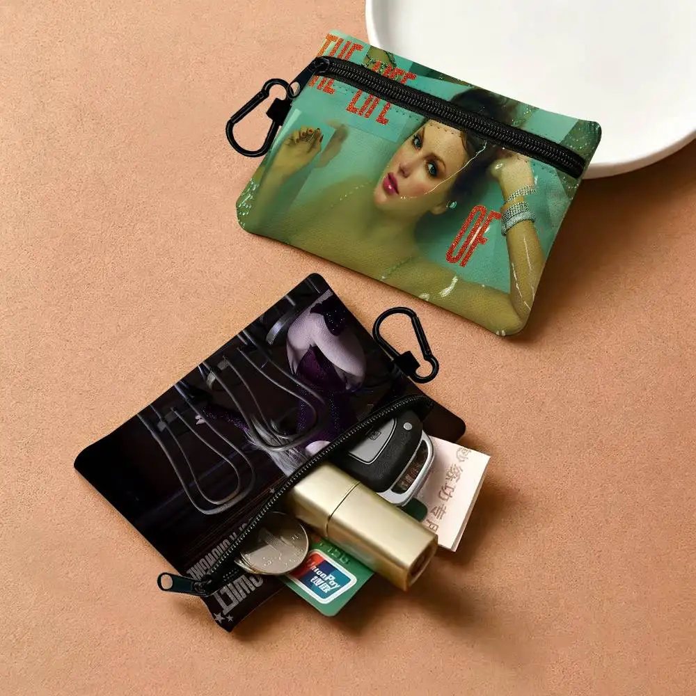 T-Taylor-Swift Lyrical-Pop-Storytelling Mini Hanging Oxford Cloth Coin Bag Durable Zipper Key Card Pouch With Carabiner view 6