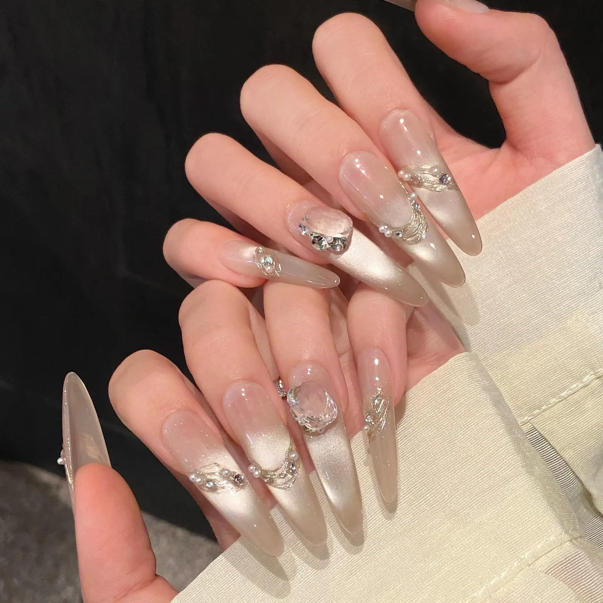 職人技によるロングキャットアイネイルチップ、ホワイト、装飾用、装着可能なつけ爪、手作り、プレミアム品質、男女兼用